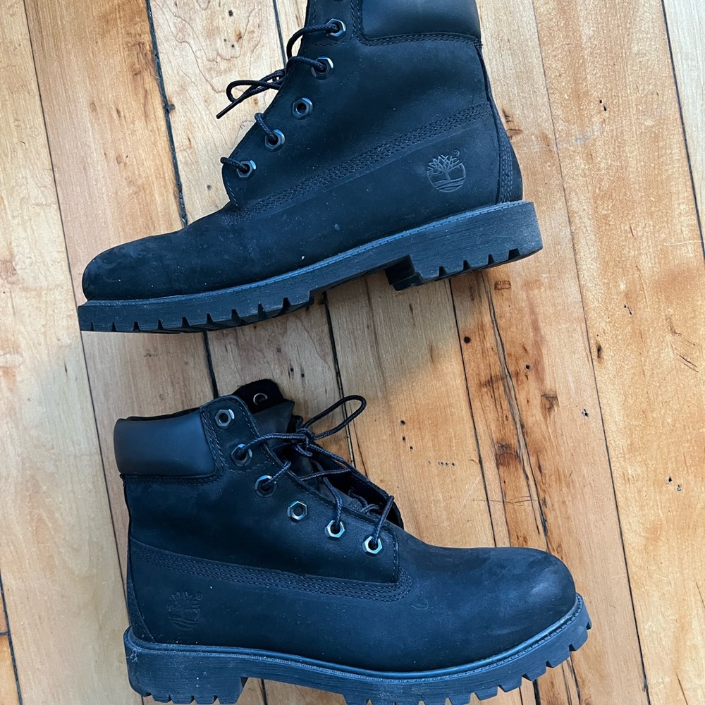 Black Timbs